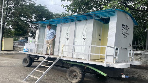 ಮೊಬೈಲ್ ಟಾಯ್ಲೆಟ್ ಕಟ್ಟಿದ ಮೂಲ ಕಾರಣ: ಮೊಬೈಲ್ ಟಾಯ್ಲೆಟ್ ಕಟ್ಟಿದ ಮೂಲ ಕಾರಣ: