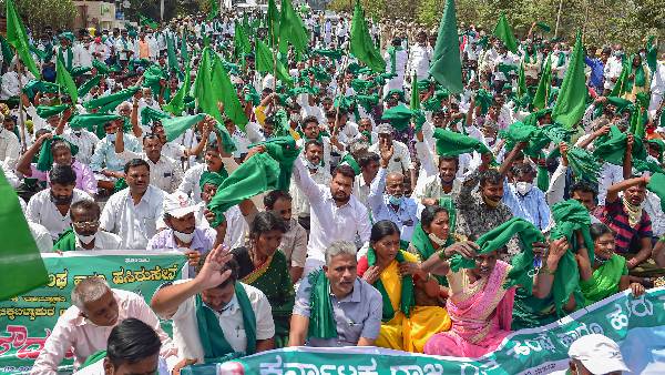 ರೈತರಿಗೆ ಇದೇ ರೀತಿಯ ಬೆಂಬಲವನ್ನು ತೋರಿಸಿಲ್ಲ