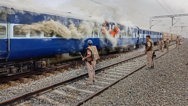 Agnipath Scheme Railway Department on High Alert for Call to Bharat Bandh 