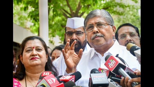  ಅಡ್ಡ ಮತದಾನ ಮತ್ತು ನಿಯಮಗಳ ಉಲ್ಲಂಘನೆ ದುರು 