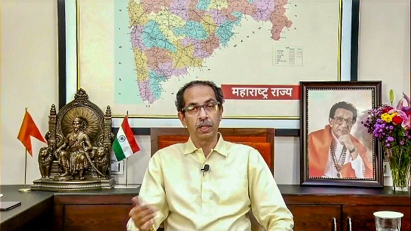 ಭಾವನಾತ್ಮಕ ಭಾಷಣ ಮಾಡಿದ ಠಾಕ್ರೆ 