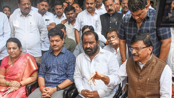 ಸರ್ಕಾರದ ಪರವಾಗಿ ನಾವಿದ್ದೇವೆ ಎಂದ ಶರದ್ ಪವಾರ್ 