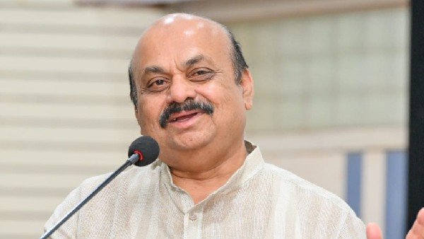 ಆಕ್ಷೇಪ ಎತ್ತಿದ 15 ಸಾಹಿತಿಗಳ ಪೈಕಿ 9 ಸಾಹಿತಿಗಳ ಪಾಠವೇ ಇರಲಿಲ್ಲ 