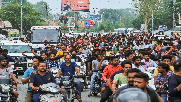  1989ರಲ್ಲಿ ಪಾಕಿಸ್ತಾನದಿಂದ ಉಲೇಮಾ ನಿಯೋಗ