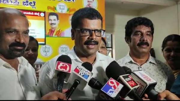  ಹಳೆಯ ಚಡ್ಡಿಗಳನ್ನು ಸಿದ್ದರಾಮಯ್ಯ ನಲಪಾಡ್ ಸುಡಲಿ