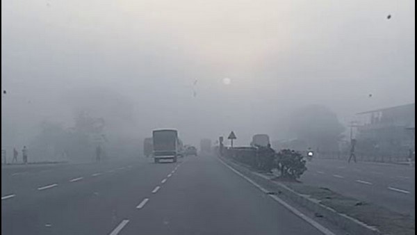 ಇಬ್ಬರು ಕಾರ್ಮಿಕರು ಸಾವು ಇಬ್ಬರು ಕಾರ್ಮಿಕರು ಸಾವು