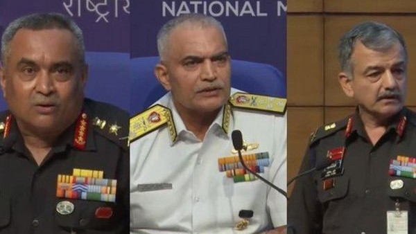 ಖಾಲಿ ಹುದ್ದೆಗಳನ್ನು ಸರಿಯಾಗಿ ಉಲ್ಲೇಖಿಸಲಾಗಿದೆಯೇ ಖಾಲಿ ಹುದ್ದೆಗಳನ್ನು ಸರಿಯಾಗಿ ಉಲ್ಲೇಖಿಸಲಾಗಿದೆಯೇ