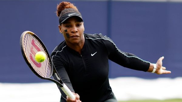 ಟೆನಿಸ್ ತಾರೆ ಸ್ವಿಯಾಟೆಕ್ ಟೆನಿಸ್ ತಾರೆ ಸ್ವಿಯಾಟೆಕ್