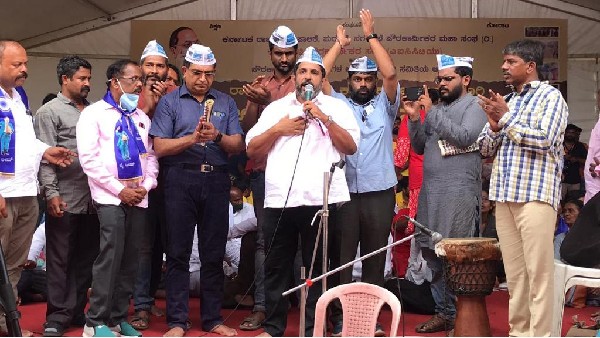 ಪೌರ ಕಾರ್ಮಿಕರಿಗೆ ಸೂಕ್ತ ಸೌಲಭ್ಯ ಕೊಡಿ