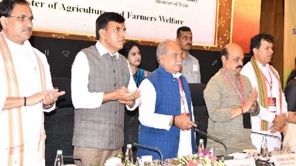 ಇ-ನಾಮ್ನ ಪ್ರಯತ್ನ ಮತ್ತು ಪ್ರಯಾಣ ಇ-ನಾಮ್ನ ಪ್ರಯತ್ನ ಮತ್ತು ಪ್ರಯಾಣ