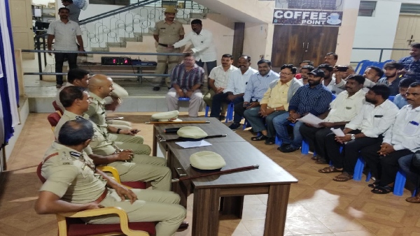 ಆನ್ ಲೈನ್ ನಲ್ಲಿ ಮೋಸ ಹೋಗುವವರು ಹೆಚ್ಚಾಗುತ್ತಿದೆ ಆನ್ ಲೈನ್ ನಲ್ಲಿ ಮೋಸ ಹೋಗುವವರು ಹೆಚ್ಚಾಗುತ್ತಿದೆ