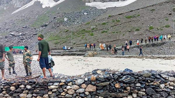 ರಕ್ಷಾ ಬಂಧನದ ಸಂದರ್ಭದಲ್ಲಿ ಯಾತ್ರೆ ಮುಕ್ತಾಯ 