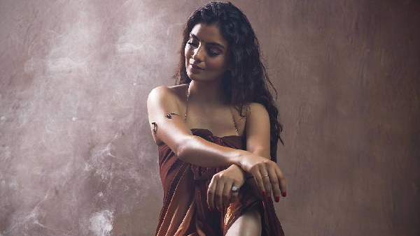 ಬಾಲಿವುಡ್ ಗಂಟು 