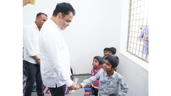  ಚಿಕ್ಕಕಲ್ಯಕ್ಕೆ ಸಚಿವರ ಭೇಟಿ 