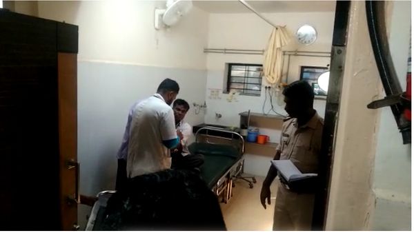 ಹುಡುಗಿಯರನ್ನು ಚುಡಾಯಿಸಿದ್ದನ್ನು ಪ್ರಶ್ನಿಸಿದ್ದಕ್ಕೆ ಹಲ್ಲೆ 