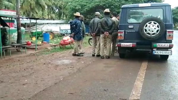  ಘಟನೆಯ ಹಿಂದೆ ಪೊಲೀಸರ ಕೈವಾಡ