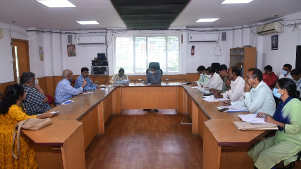 BBMP Mukya Ayukthara Nade Valayada Kade in south zone 