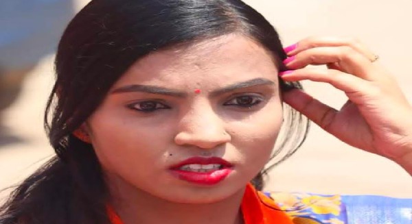 I went to Mumbai for Collect Information about Rebel MLAs, not for the Honey Trap: Navyashree 