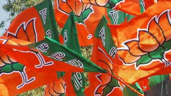 ಬಿಜೆಪಿ, ಕಾಂಗ್ರೆಸ್ ಅಧಿಕಾರದಲ್ಲಿರುವುದೆಷ್ಟು? 