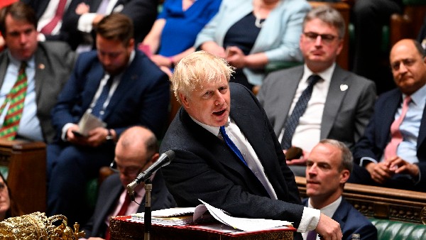  ಕೋವಿಡ್ ಮತ್ತು ಹಗರಣಗಳು 