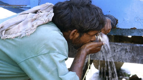 ನೀರು ಶುದ್ಧೀಕರಣ ಯಂತ್ರೋಪಕರಣ ಆಮದು ಬಾಕಿ