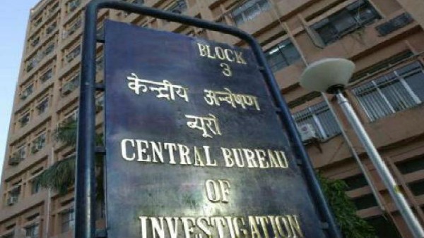 ಪೊಲೀಸ್ ಅಧಿಕಾರಿಗಳಿಗೆ ಬೆದರಿಕೆ ಪೊಲೀಸ್ ಅಧಿಕಾರಿಗಳಿಗೆ ಬೆದರಿಕೆ