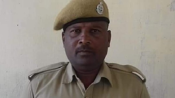 ಪಿಕಪ್ ವಾಹನ ಡಿಕ್ಕಿಯಾಗಿ ಬೈಕ್ ಸವಾರ ಸಾವು ಪಿಕಪ್ ವಾಹನ ಡಿಕ್ಕಿಯಾಗಿ ಬೈಕ್ ಸವಾರ ಸಾವು