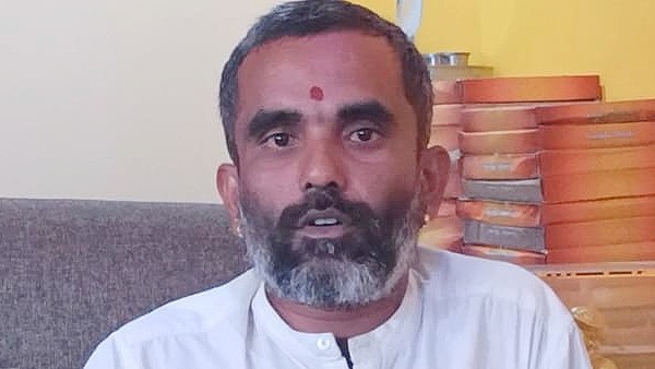 ಮೊದಲ ಬಾರಿಗೆ ಮಹಾಮಸ್ತಾಭಿಷೇಕ ಮೊದಲ ಬಾರಿಗೆ ಮಹಾಮಸ್ತಾಭಿಷೇಕ