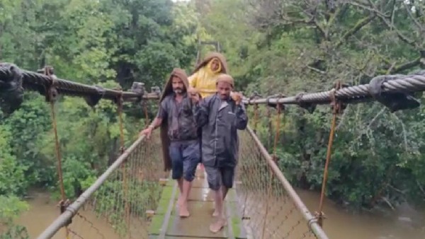 ಜನಪ್ರತಿನಿಧಿಗಳ ವಿರುದ್ಧ ಆದಿವಾಸಿಗಳು ಕಿಡಿ 