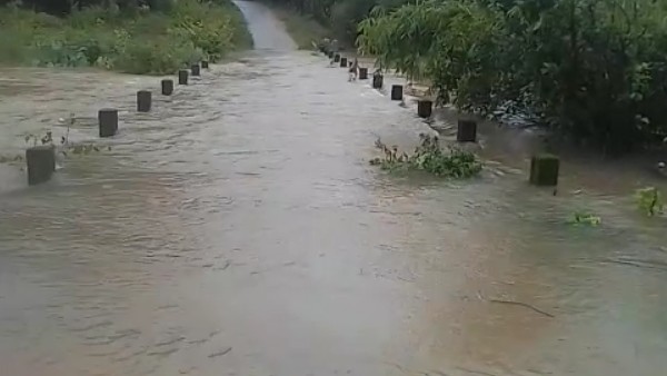 ತುಂಬಿ ಹರಿಯುತ್ತಿರುವ ತುಂಗಾ, ಭದ್ರಾ, ಹೇಮಾವತಿ 