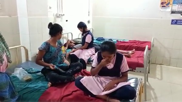 23 Students were Sick after Received Covid Vaccine in Chamarajanagar