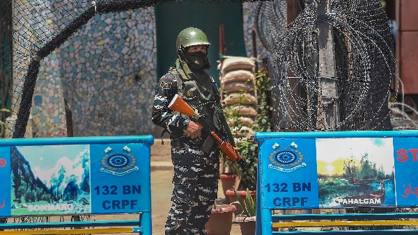  ಮೀರತ್‌ನ ರಾಪೋ ಘಟಕದಲ್ಲಿ ತರಬೇತಿ
