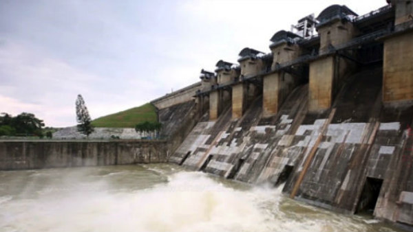 Farmers urge release of funds for repair of 37 dams in Tamil Nadu Farmers urge release of funds for repair of 37 dams in Tamil Nadu