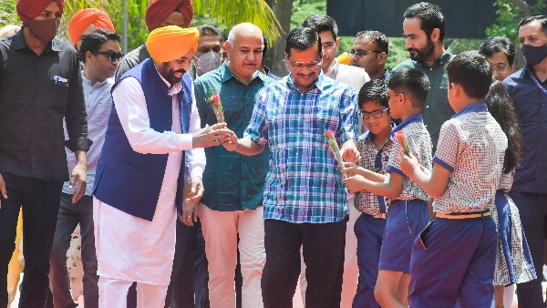  ವರ್ಷದಲ್ಲಿ ಒಂದು ಲಕ್ಷ ಮಕ್ಕಳಿಗೆ ಇಂಗ್ಲಿಷ್