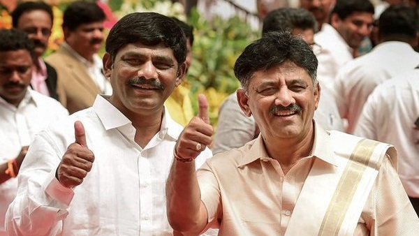 ಡಿಕೆ ಬ್ರದರ್ಸ್ ಚಿತ್ರಾನ್ನ ಗಿರಾಕಿಗಳು 