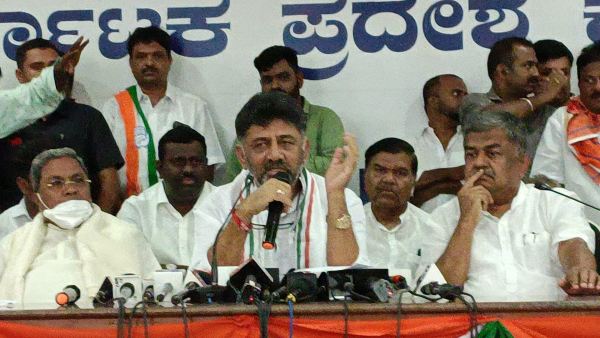 ಮೂರು ಕುಟುಂಬಗಳ ಭೇಟಿ