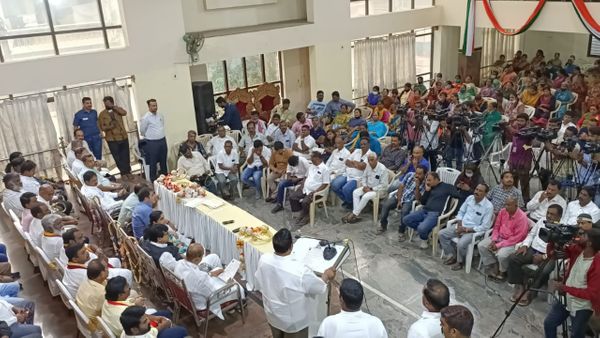 ನಾನೊಬ್ಬ ಗುಲಾಮ ಎಂದ ಜಮೀರ್