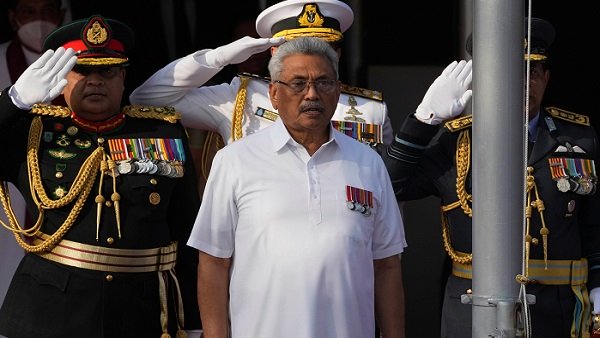  ಅಧ್ಯಕ್ಷರ ಭವನದಲ್ಲಿ ನಾಟಕೀಯ ದೃಶ್ಯಗಳು