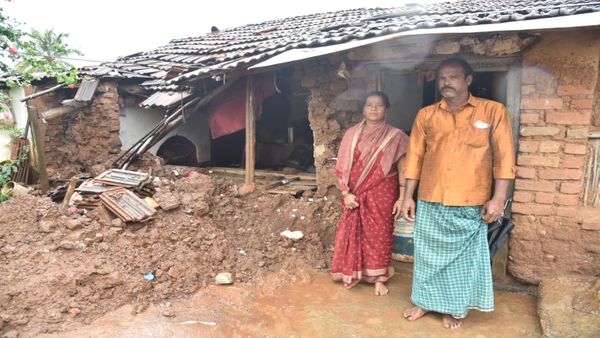  ಸುಮಾರು 157 ಮನೆಗಳಿಗೆ ಹಾನಿ 