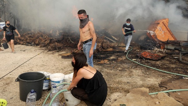  ನಿಯಂತ್ರಣಕ್ಕೆ ಬಾರದ ಕಾಡ್ಗಿಚ್ಚು 