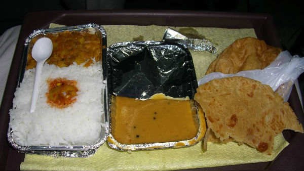  ಮಧ್ಯಾಹ್ನ ಮತ್ತು ರಾತ್ರಿ ಊಟಕ್ಕೆ ₹185ರ ಬದಲು ₹235.