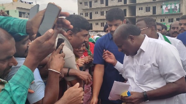  ಜೆಡಿಎಸ್‌ ನೆಲೆ ಇಲ್ಲ ಅನ್ನುತ್ತಿದ್ದಾರೆ