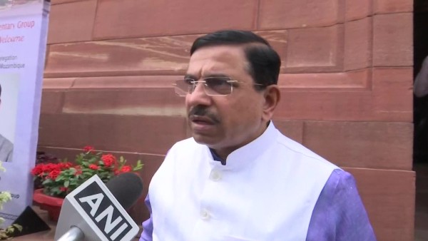 Will Discus with Central Ministry On PFI Ban, Says Pralhad Joshi Will Discus with Central Ministry On PFI Ban, Says Pralhad Joshi