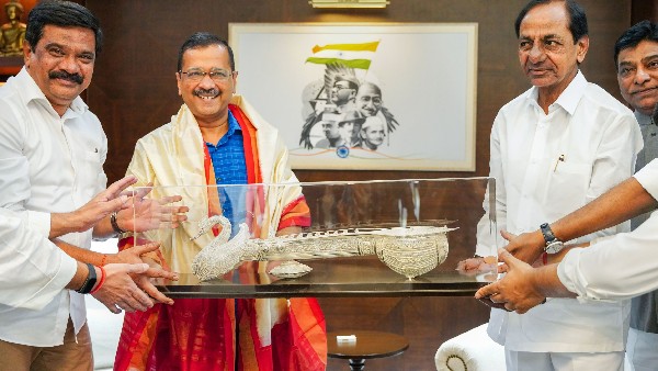 ದೆಹಲಿಗೆ ಭೇಟಿ ನೀಡಿರುವ ಕೆ. ಚಂದ್ರಶೇಖರ ರಾವ್ ದೆಹಲಿಗೆ ಭೇಟಿ ನೀಡಿರುವ ಕೆ. ಚಂದ್ರಶೇಖರ ರಾವ್