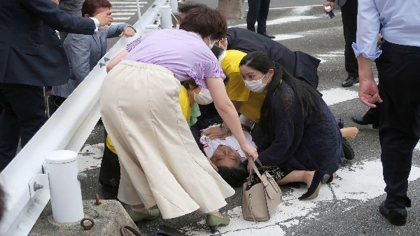 ಪೊಲೀಸರಿಂದ ಆರೋಪಿ ಯಮಗಾಮಿ ವಿಚಾರಣೆ ಪೊಲೀಸರಿಂದ ಆರೋಪಿ ಯಮಗಾಮಿ ವಿಚಾರಣೆ