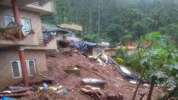  ರೌದ್ರಾವತಾರಾ ತಾಳಿದ್ದ ಸಣ್ಣಪುಟ್ಟ ಹೊಳೆಗಳು 