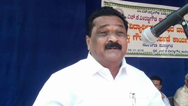 ಸಾಮಾಜಿಕ ಬದುಕಿಗೆ ನಿವೃತ್ತಿಗೊಳಿಸಬೇಕು 