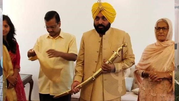  ಚಂಡೀಗಢಕ್ಕೆ ಇಳಿದ ಕೇಜ್ರಿವಾಲ್‌ 