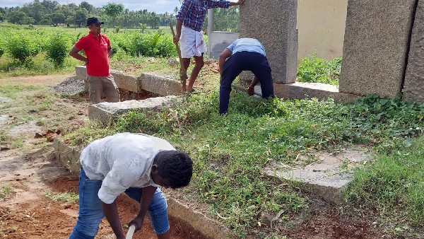 ಇಂದಿಗೂ ಯಳಂದೂರಿನಲ್ಲಿ ಸಮಾದಿ 