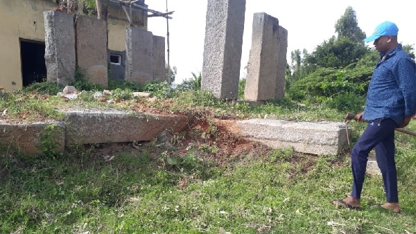 ಸ್ವಚ್ಛಗೊಳಿಸಿ ಸ್ಮಾರಕವಾಗಿಸಲು ಮುಂದಾಗಿದೆ 